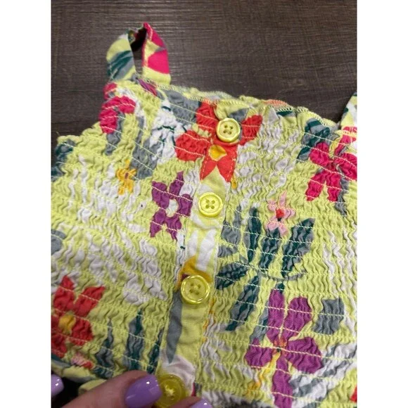 Top - Picture 2 of 3